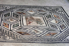 60-P1200198